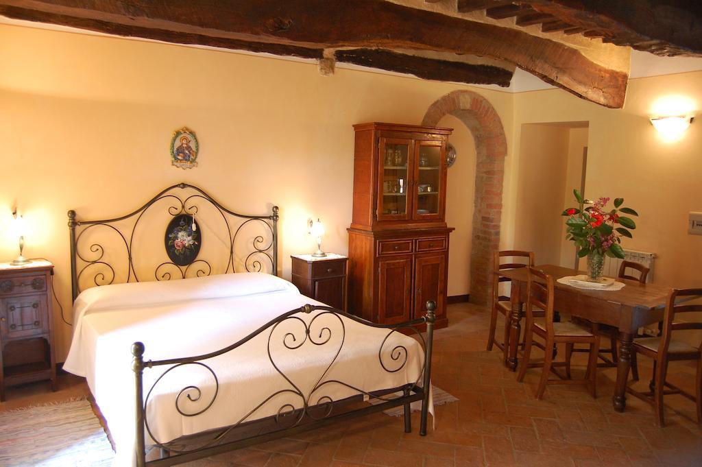 Agriturismo Casagrande Montepulciano Stazione 객실 사진